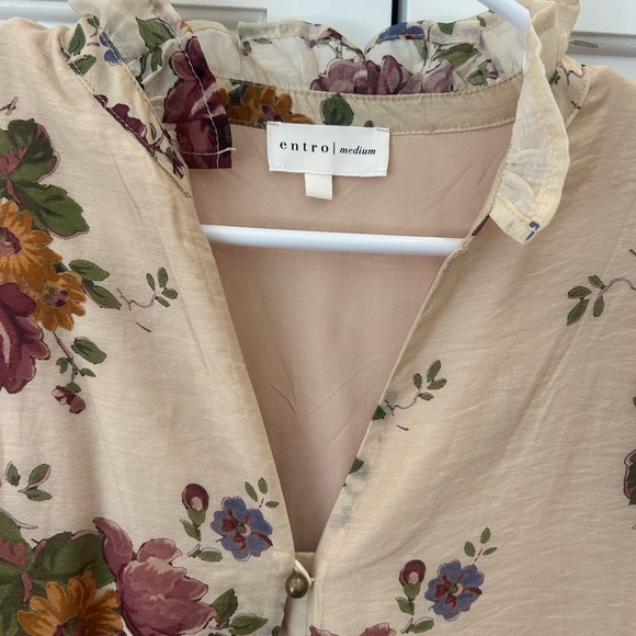 Entro Beige Floral Long Sleeve Dress - Picture 3 of 10